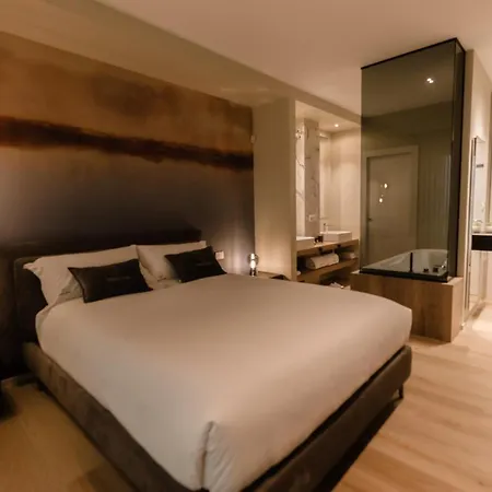 'tabula Rasa Exclusive Rooms' ゲストハウス